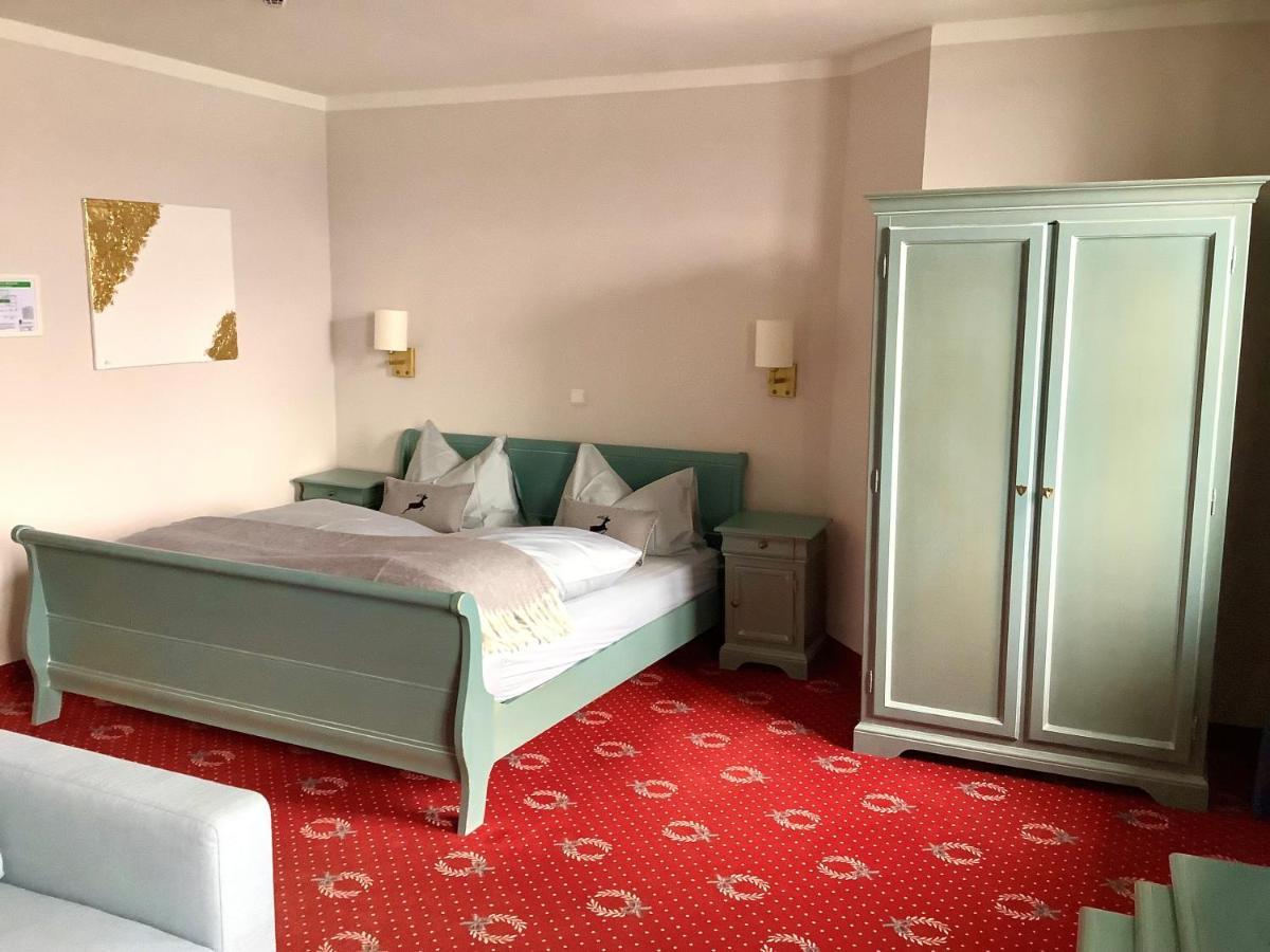 Strandhotel Berg Берґ-ам-Штарнберґер-Зе Екстер'єр фото