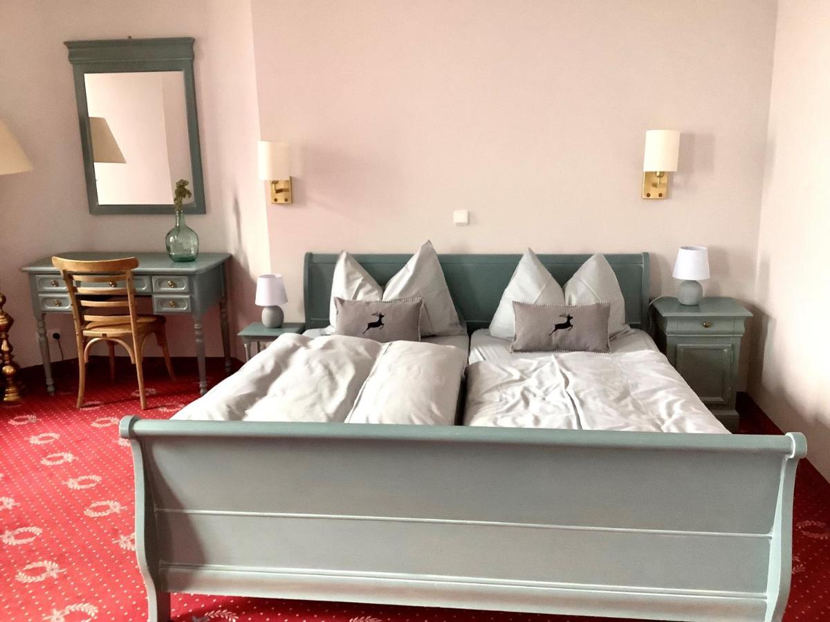 Strandhotel Berg Берґ-ам-Штарнберґер-Зе Екстер'єр фото